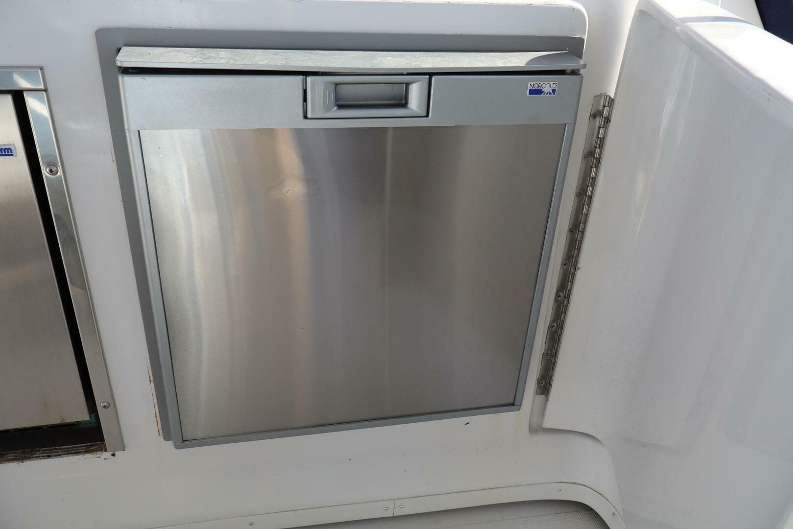 2006 Bluewater 5200 — photo 79