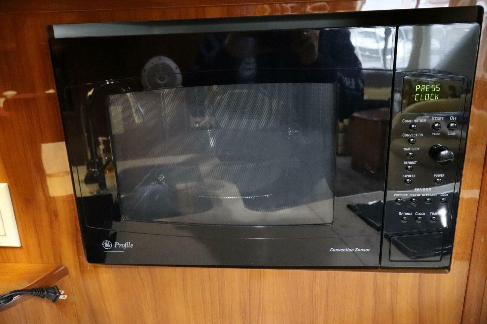 2006 Bluewater 5200 — photo 28