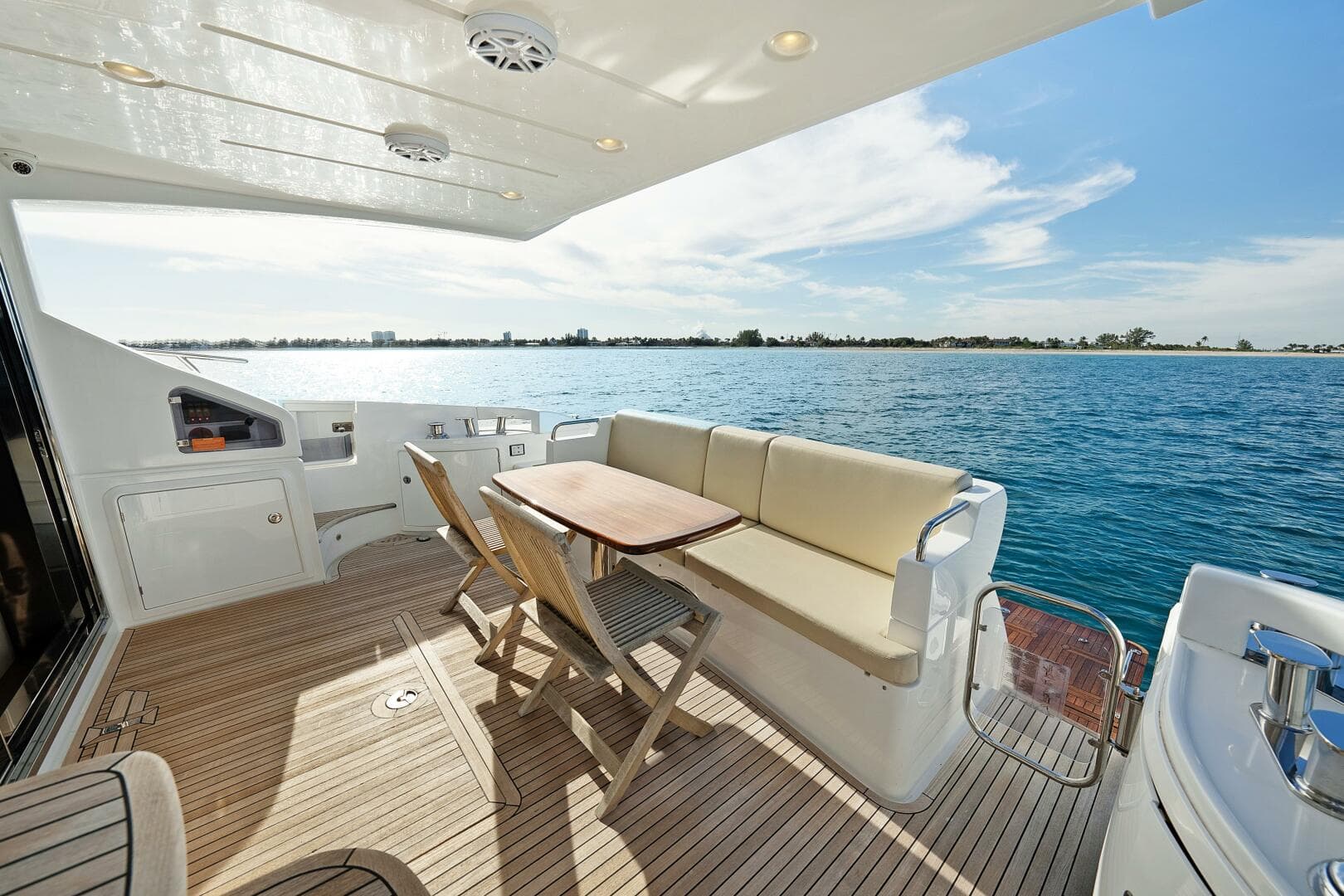 2017 Azimut 60 Fly — photo 4