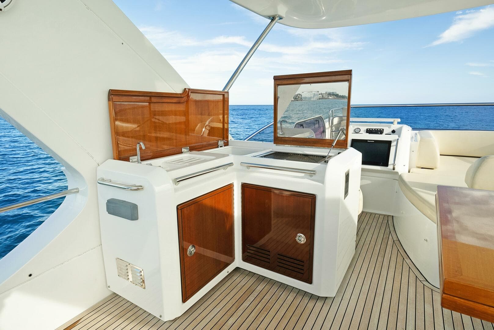 2017 Azimut 60 Fly — photo 35