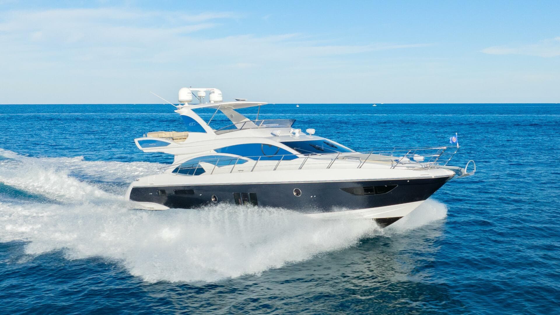 2017 Azimut 60 Fly — photo 1
