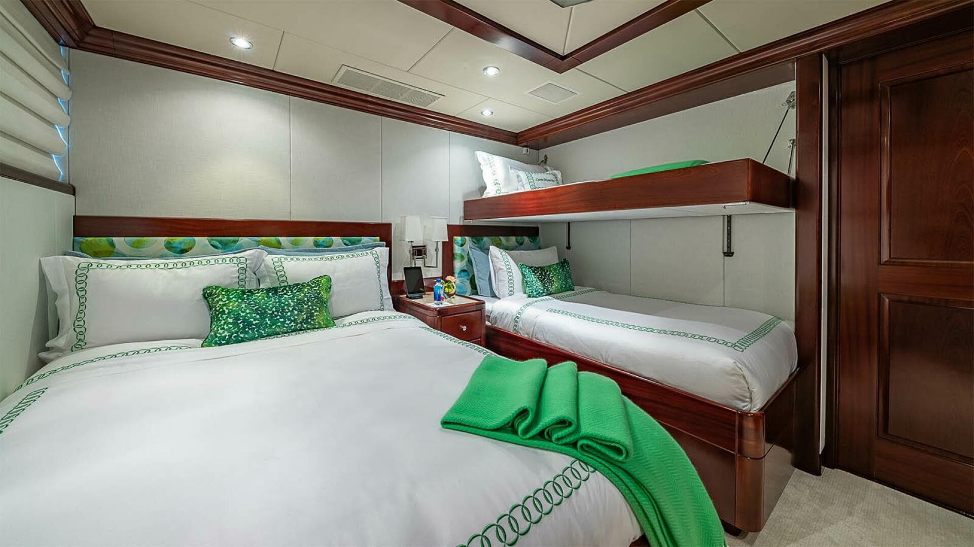 2009 Christensen — photo 32