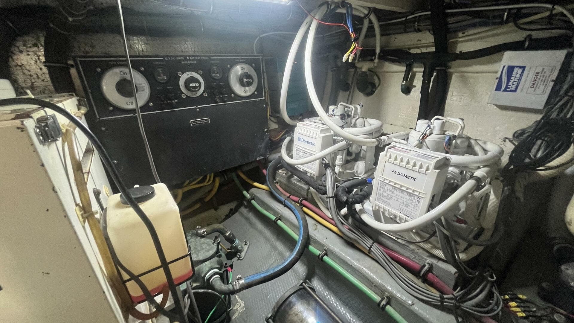 1994 Hatteras Double Cabin — photo 51