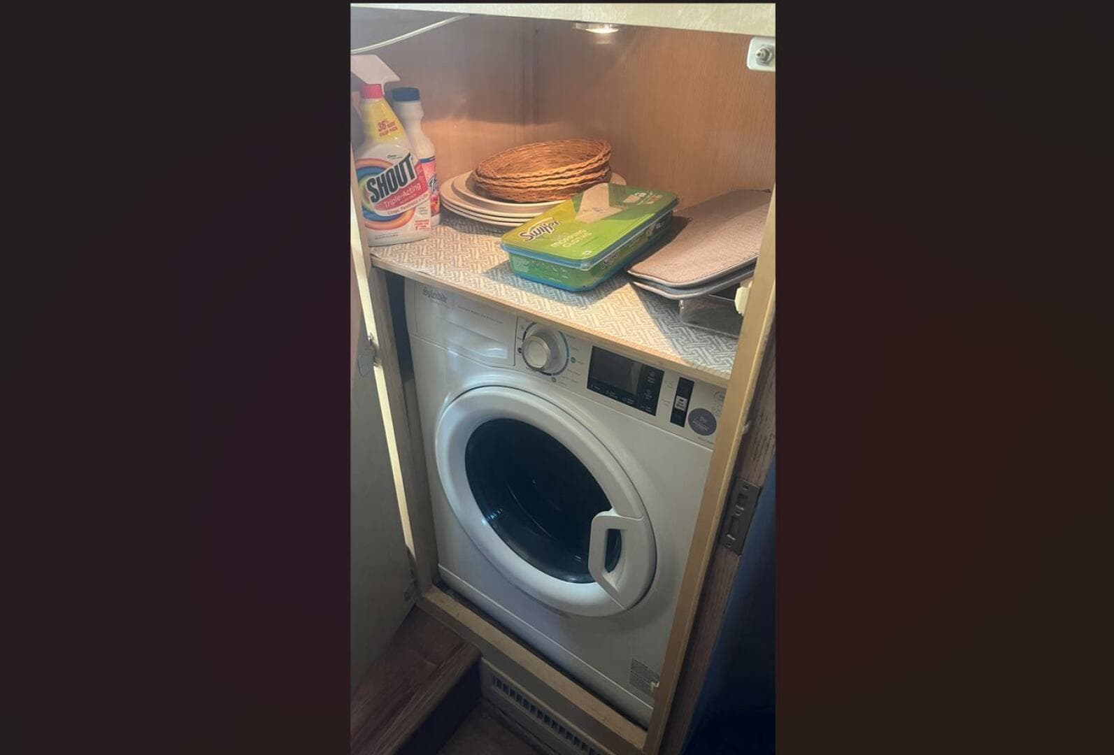 1994 Hatteras Double Cabin — photo 55