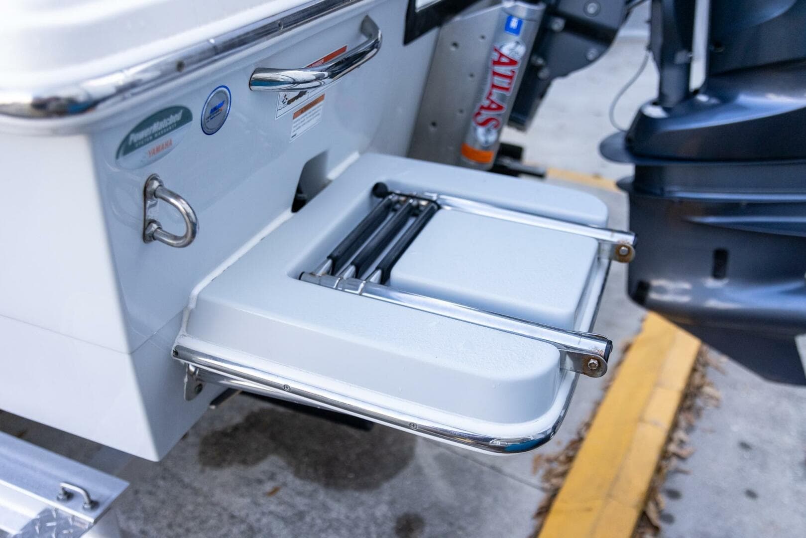 2021 Pathfinder 2400 Trs — photo 14