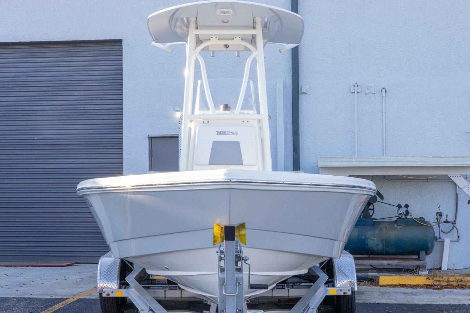 2021 Pathfinder 2400 Trs — photo 8