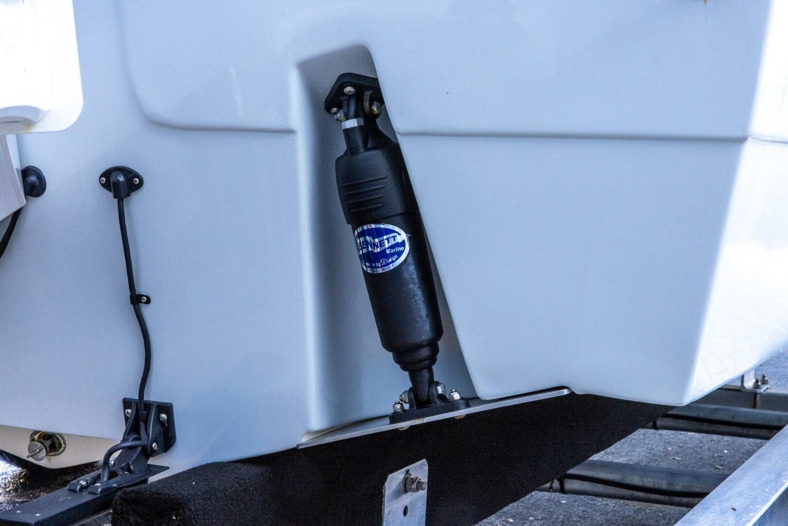 2021 Pathfinder 2400 Trs — photo 26