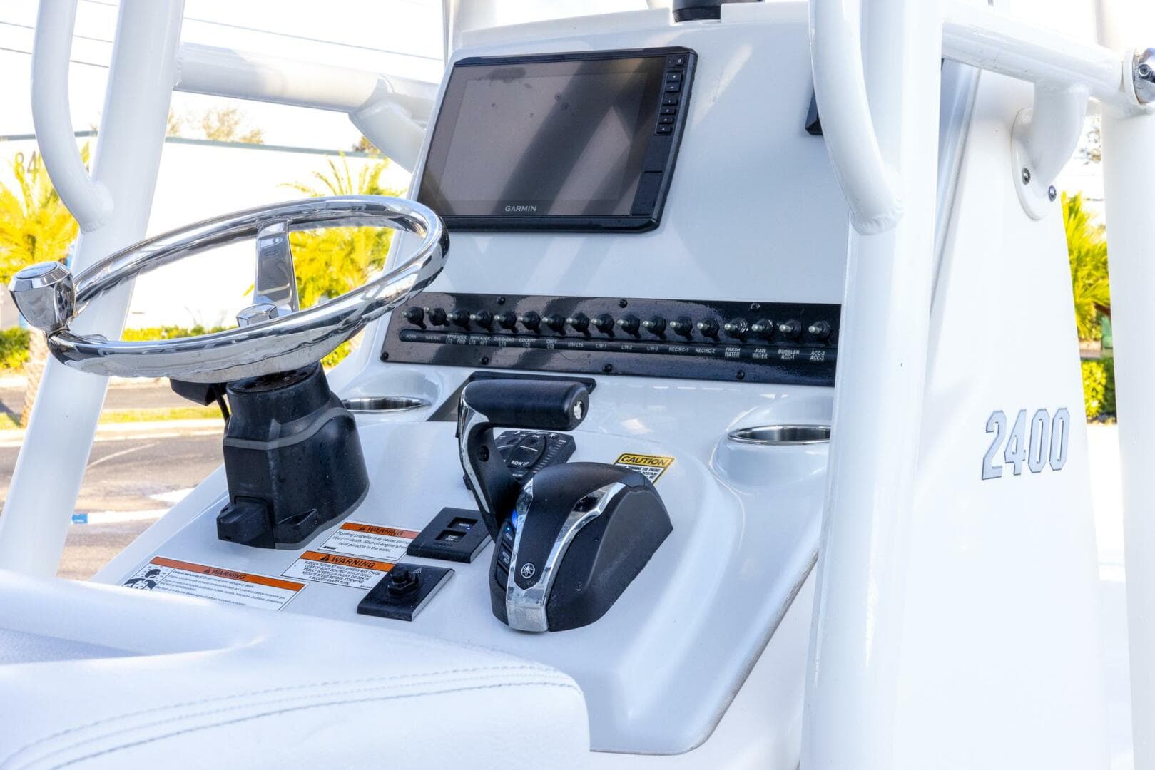 2021 Pathfinder 2400 Trs — photo 25