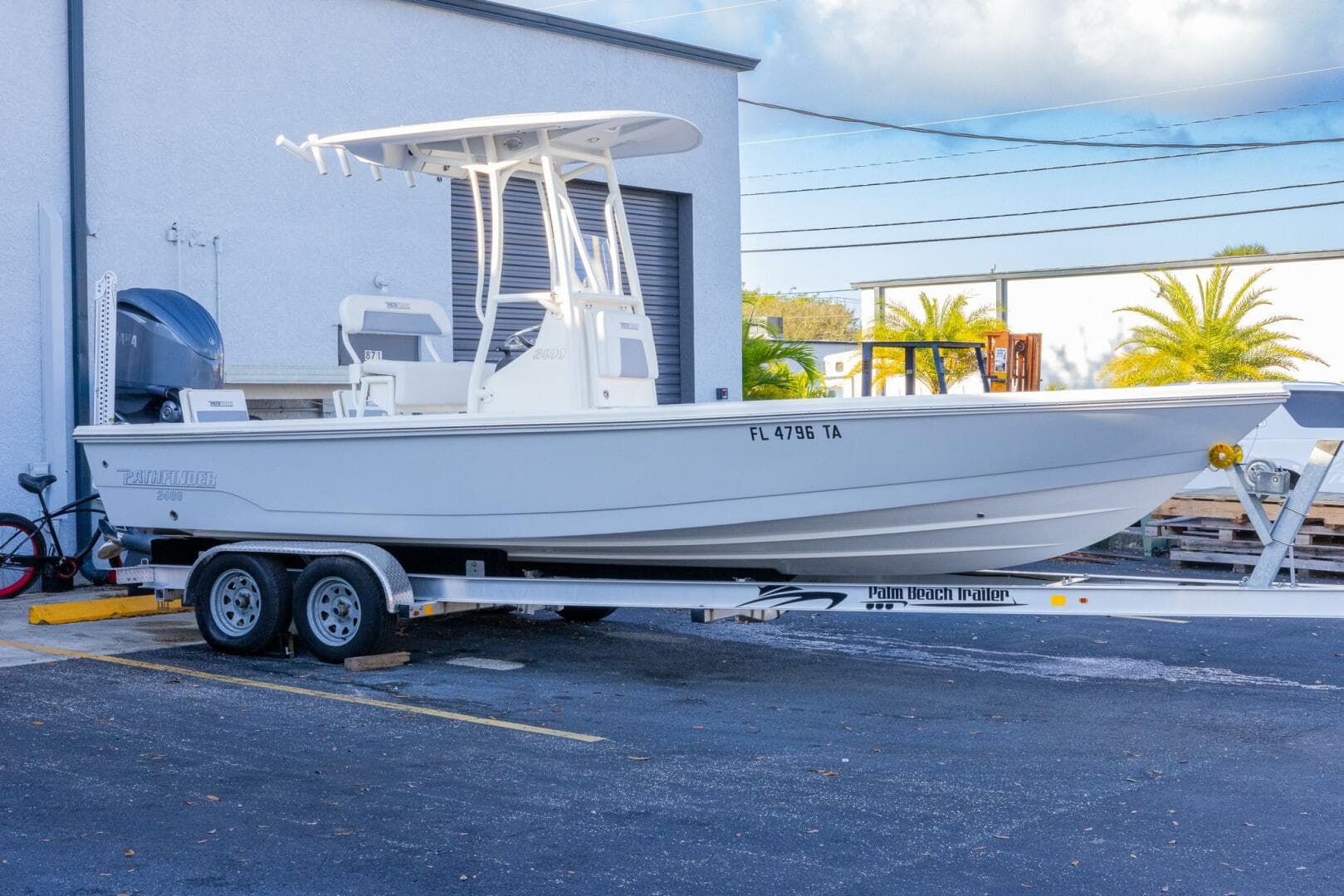 2021 Pathfinder 2400 Trs — photo 7