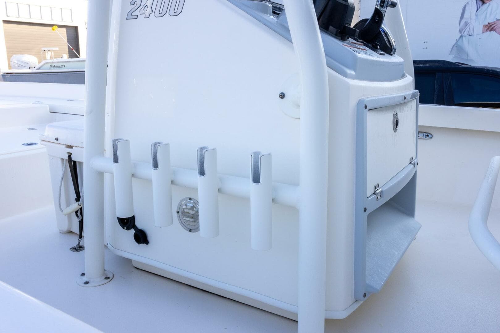 2021 Pathfinder 2400 Trs — photo 18