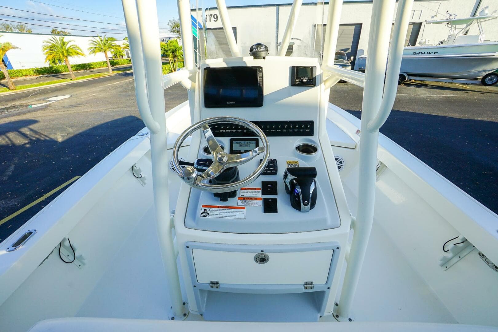 2021 Pathfinder 2400 Trs — photo 41