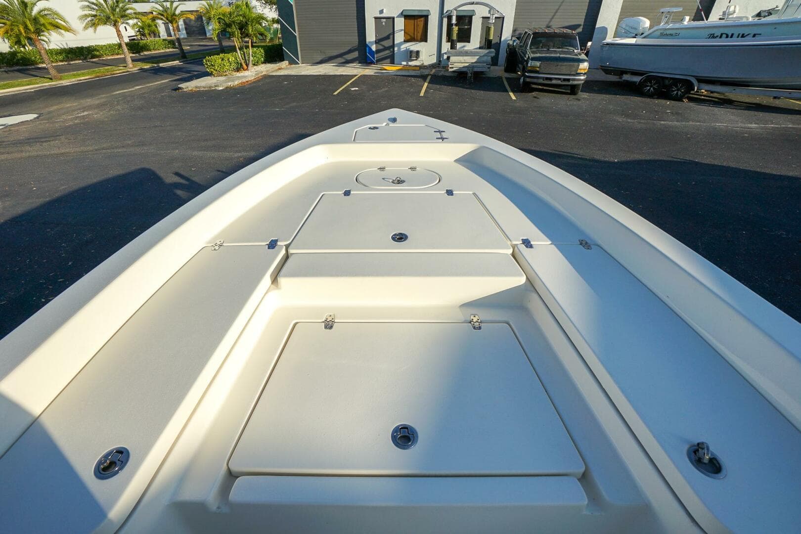 2021 Pathfinder 2400 Trs — photo 42