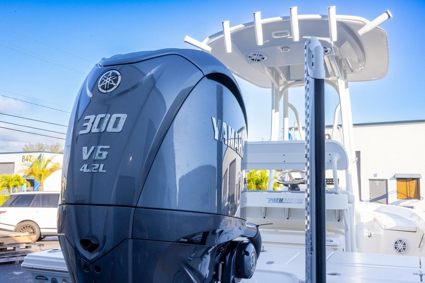 2021 Pathfinder 2400 Trs — photo 39