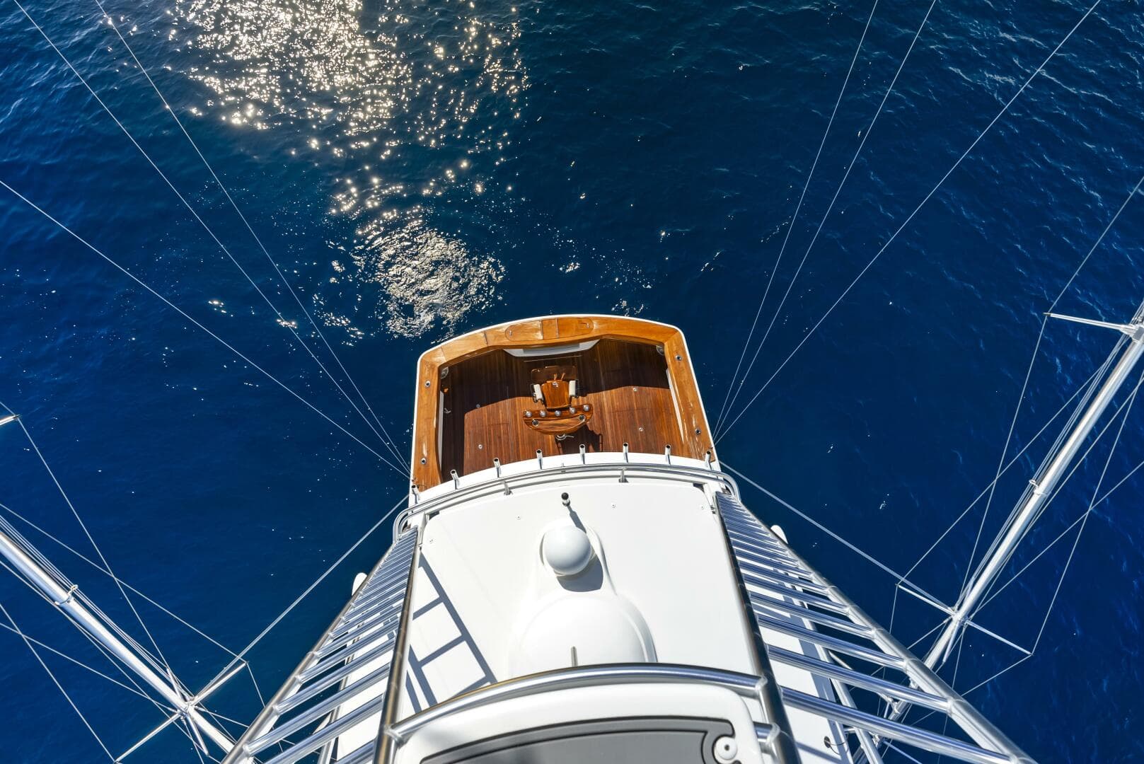 2019 Viking 80 Convertible — photo 34