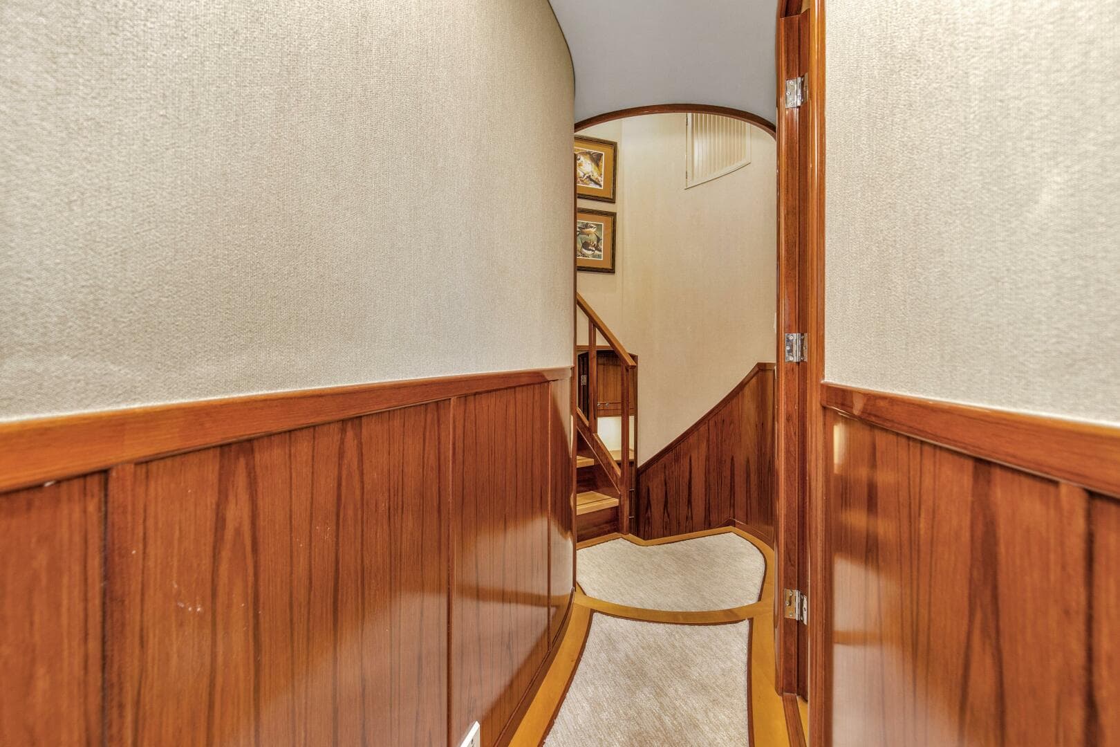 2005 Whiticar 76 Enclosed Bridge — photo 16