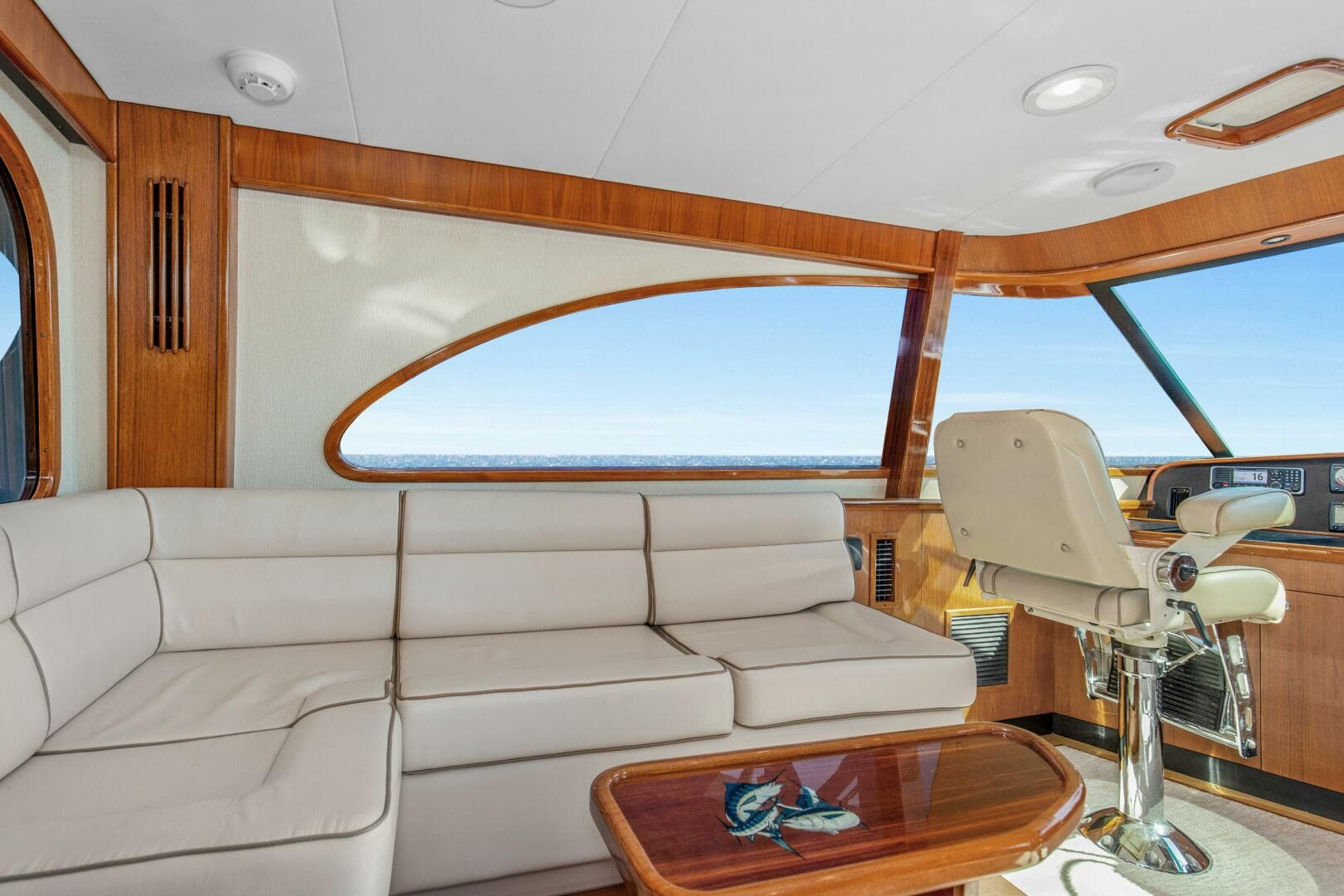 2005 Whiticar 76 Enclosed Bridge — photo 43