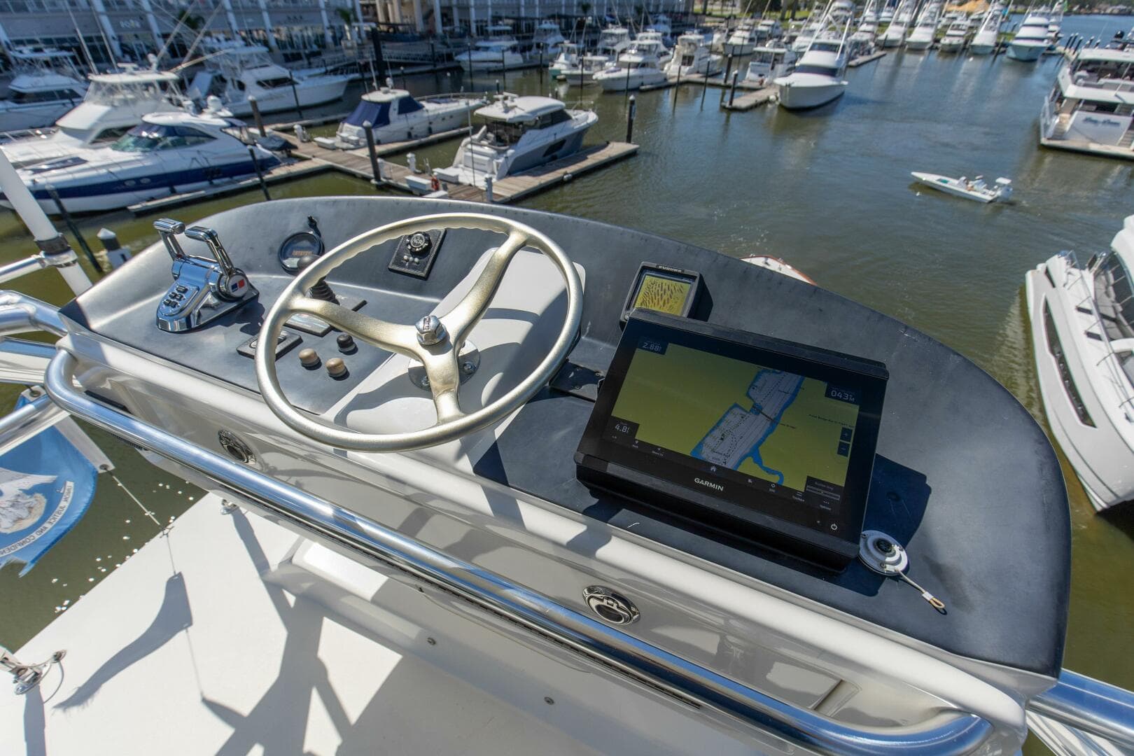 2005 Whiticar 76 Enclosed Bridge — photo 54