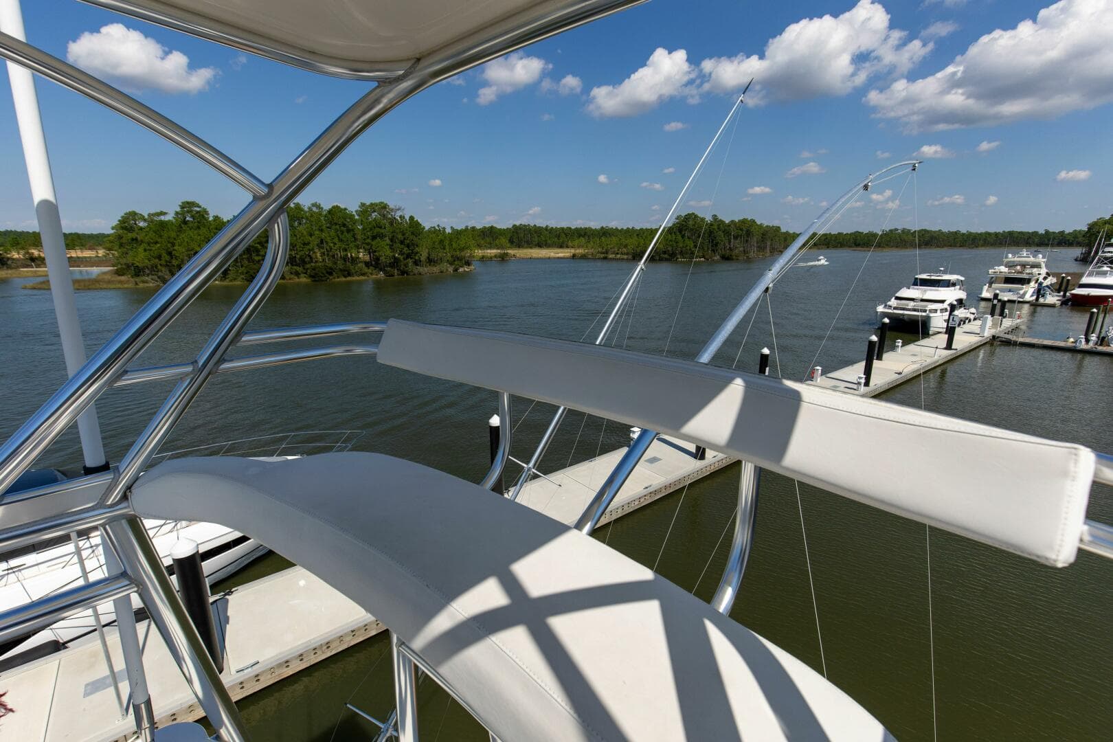 2005 Whiticar 76 Enclosed Bridge — photo 51