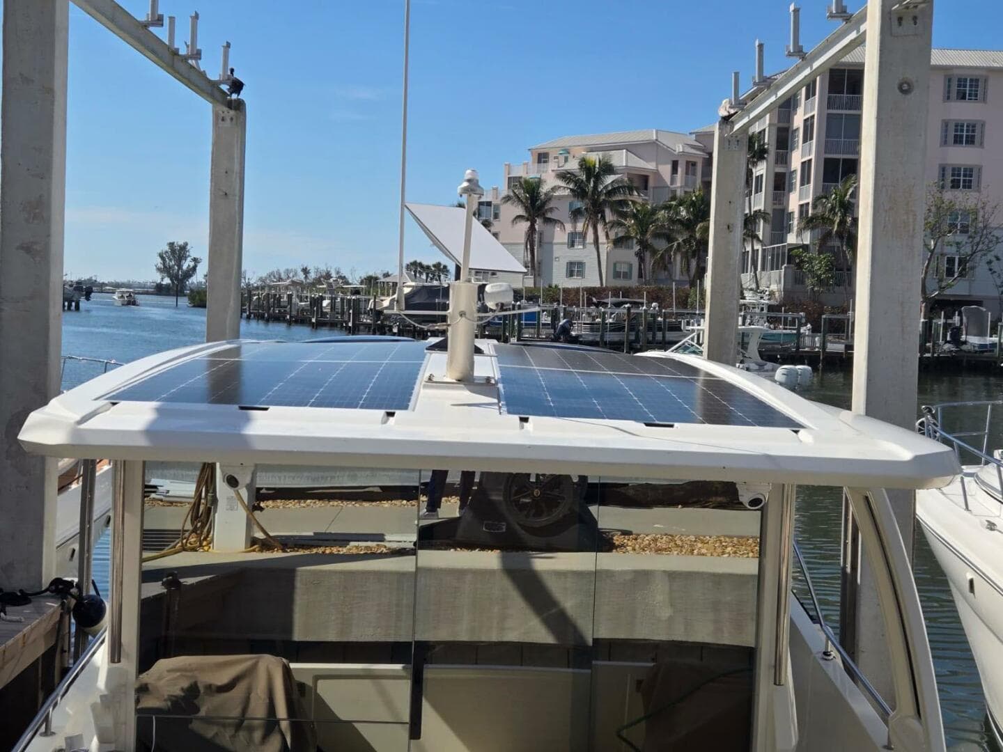 2020 Greenline 39 E-Drive — photo 6