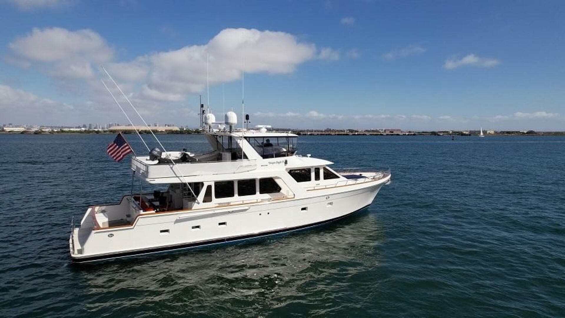 2005 Offshore Yachts — photo 4