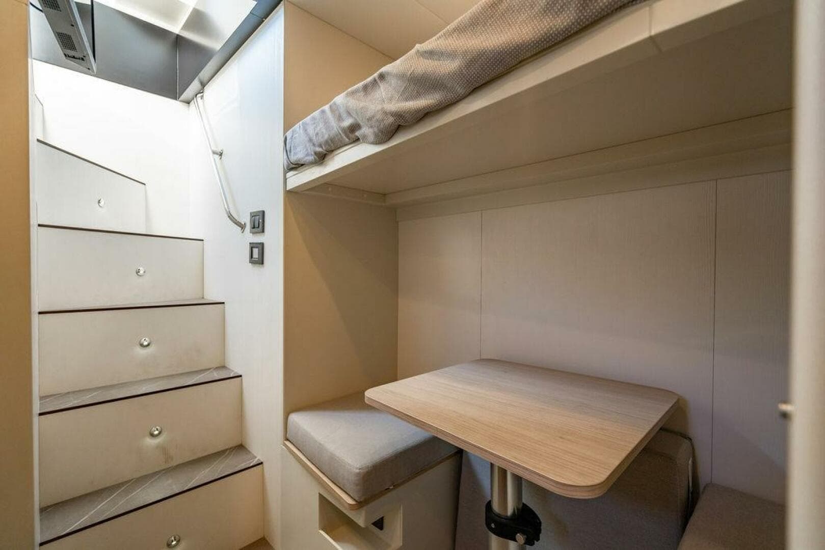 2023 Absolute Navetta — photo 47