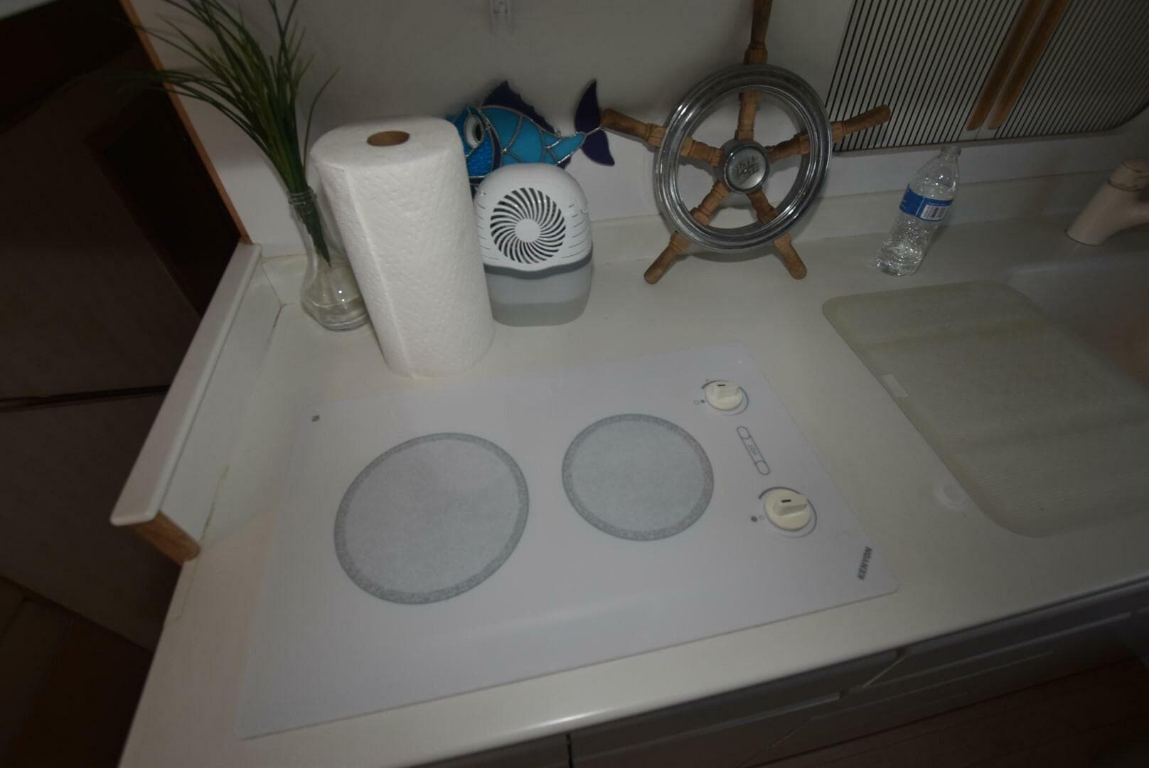 1996 Hatteras 50 Convertilble — photo 23