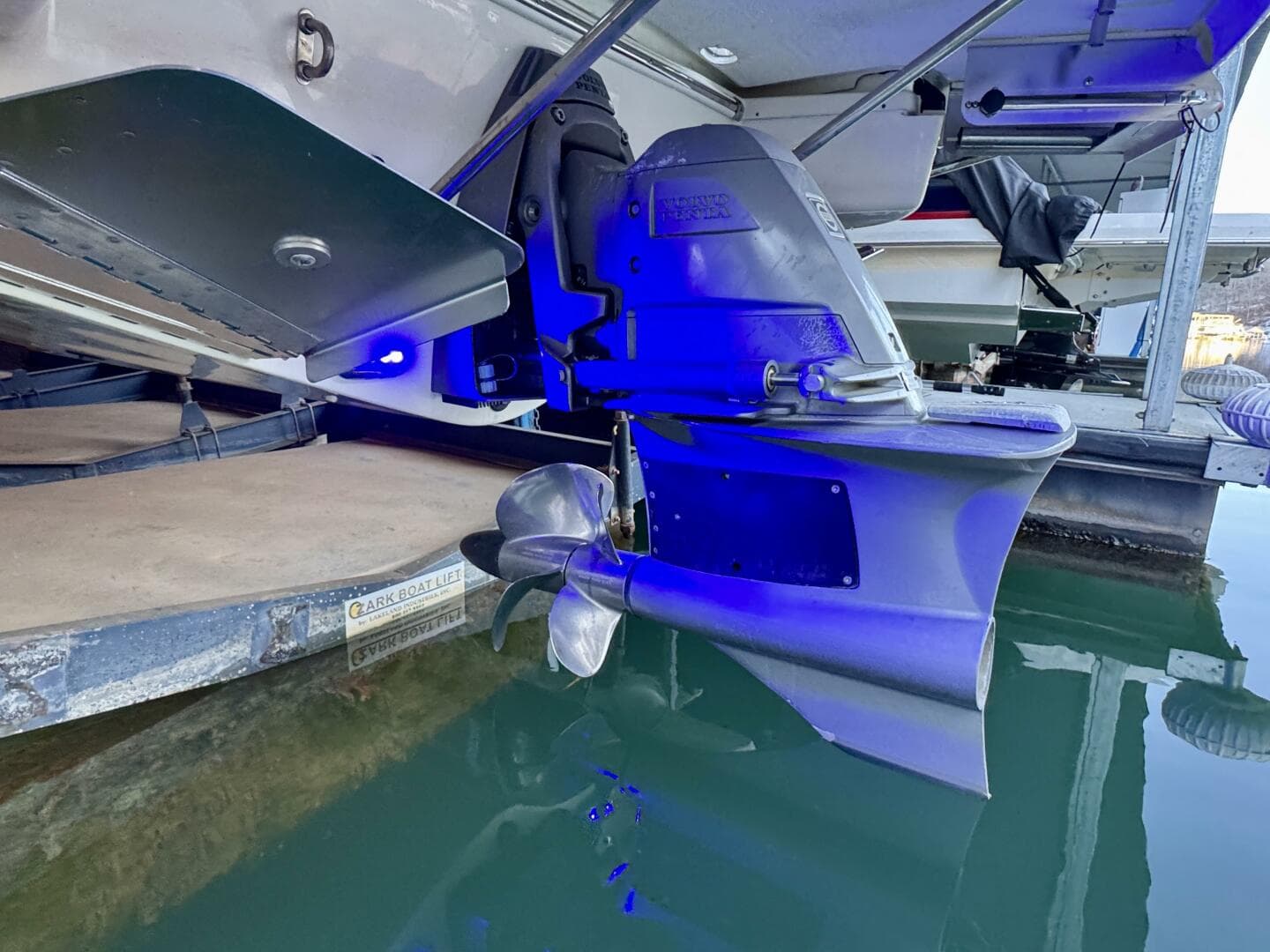 2018 Chris-Craft Launch 27 Heritage Trim Edition - Surf — photo 85