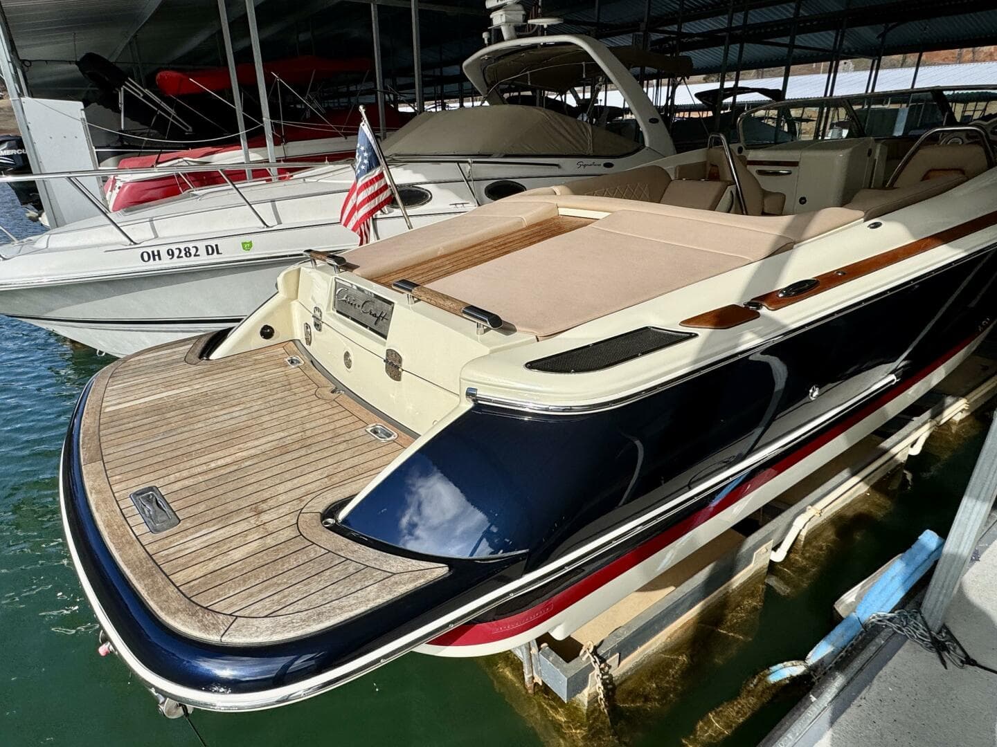 2018 Chris-Craft Launch 27 Heritage Trim Edition - Surf — photo 12