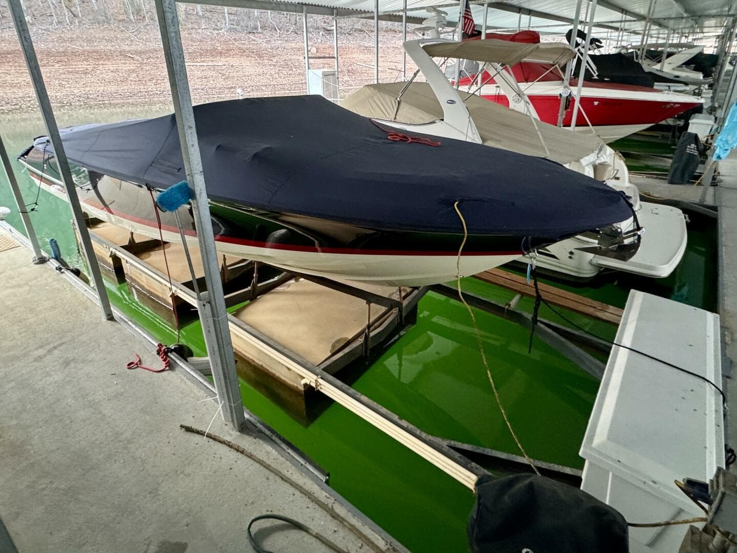 2018 Chris-Craft Launch 27 Heritage Trim Edition - Surf — photo 117