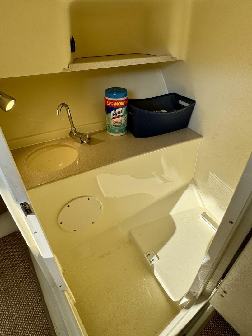 2018 Chris-Craft Launch 27 Heritage Trim Edition - Surf — photo 38