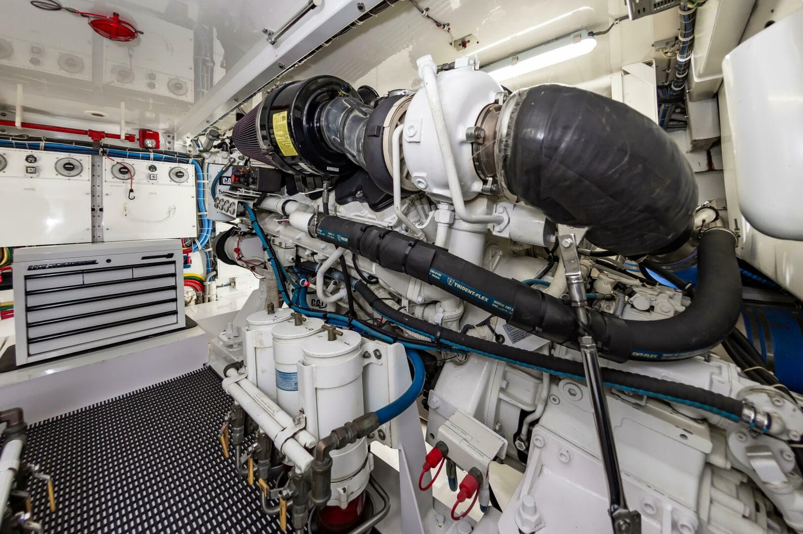 2008 Hatteras 64 Enclosed Bridge — photo 67