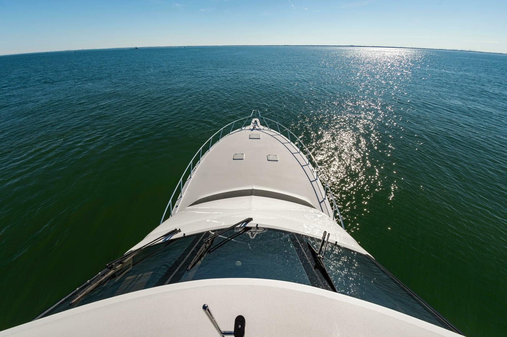 2008 Hatteras 64 Enclosed Bridge — photo 29