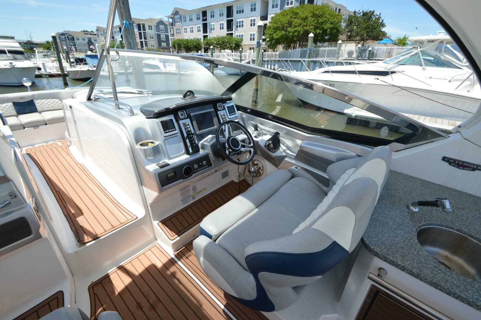 2013 Chaparral 327 Ssx — photo 14