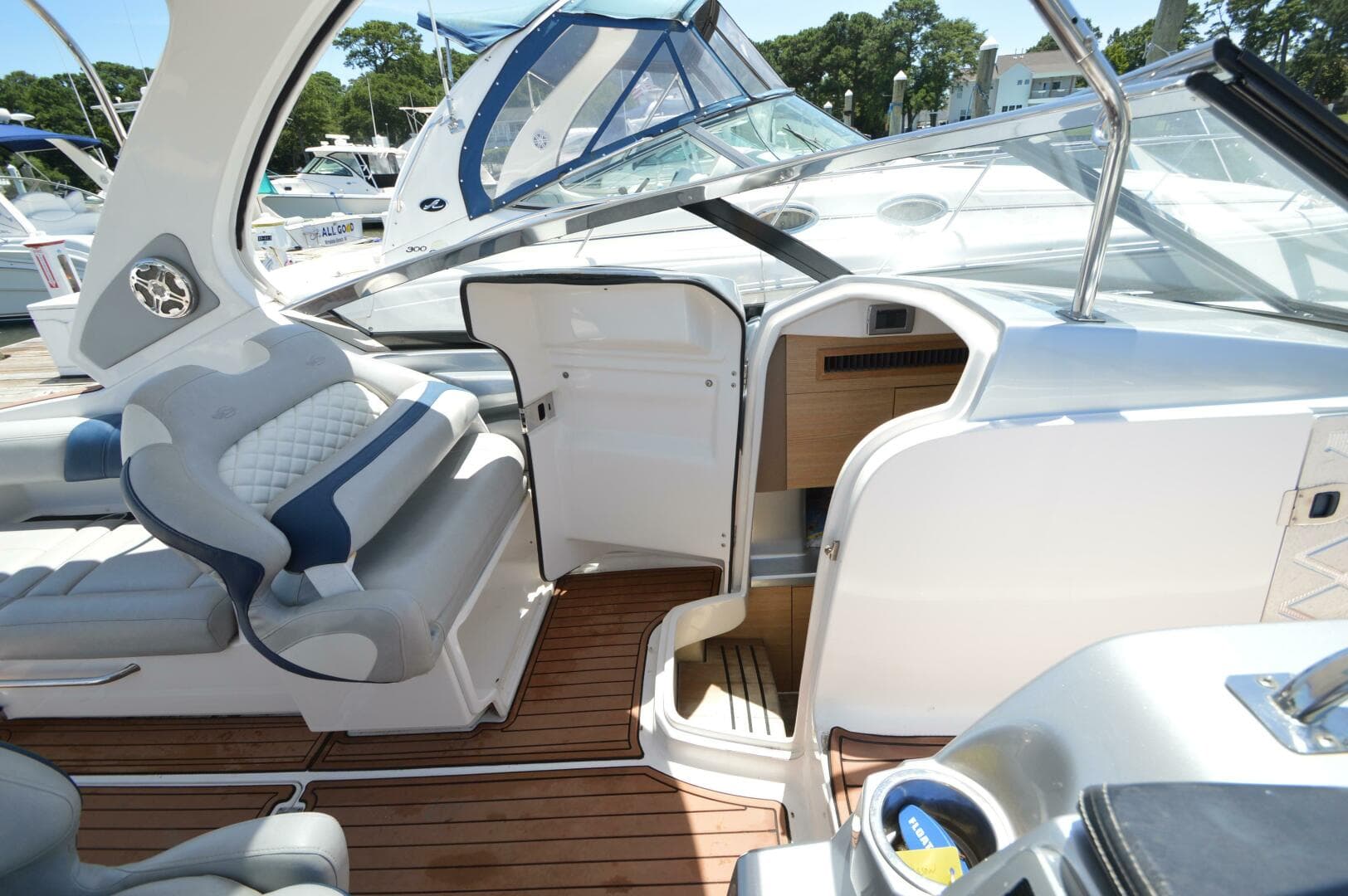2013 Chaparral 327 Ssx — photo 25