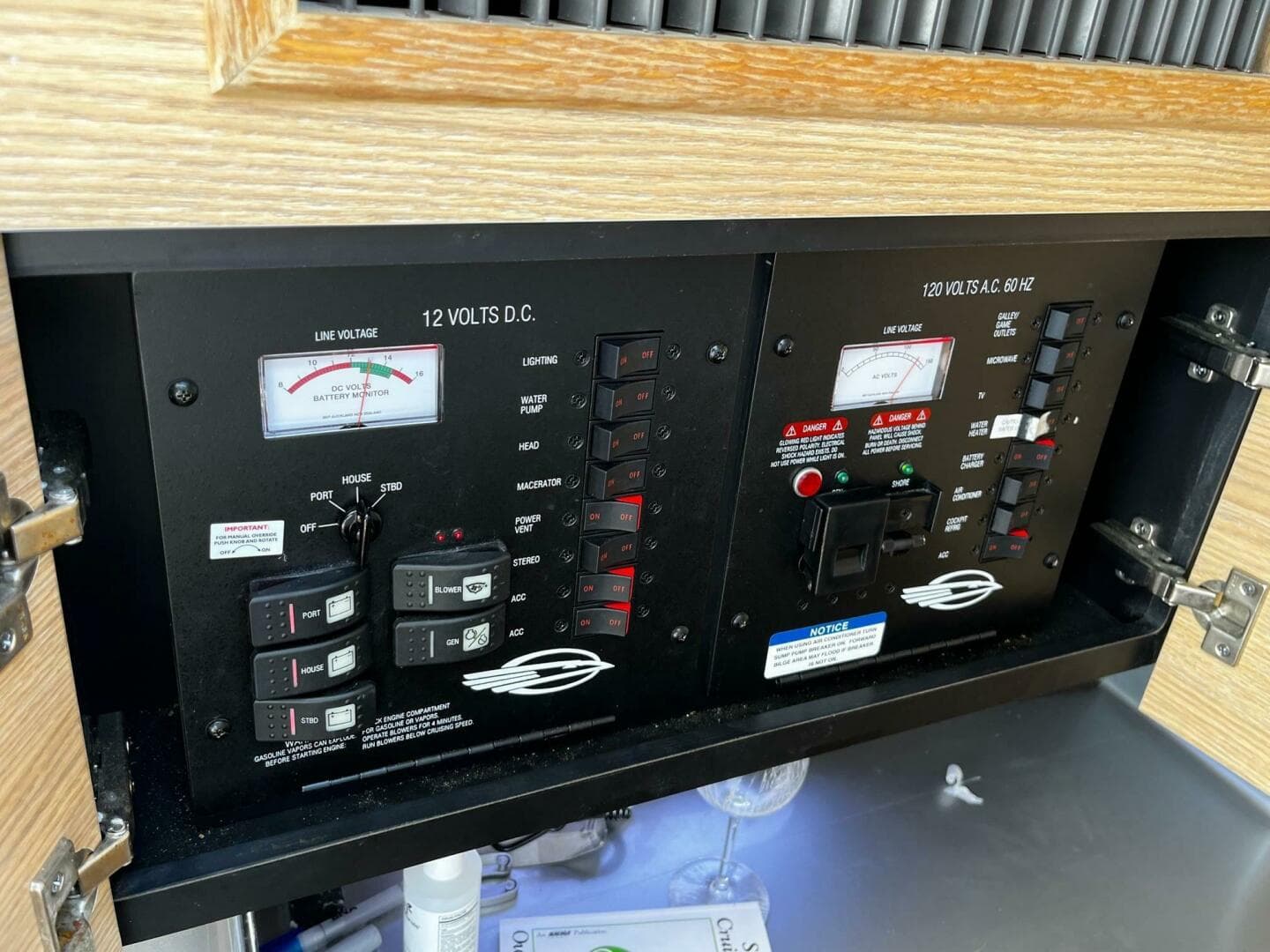 2013 Chaparral 327 Ssx — photo 39