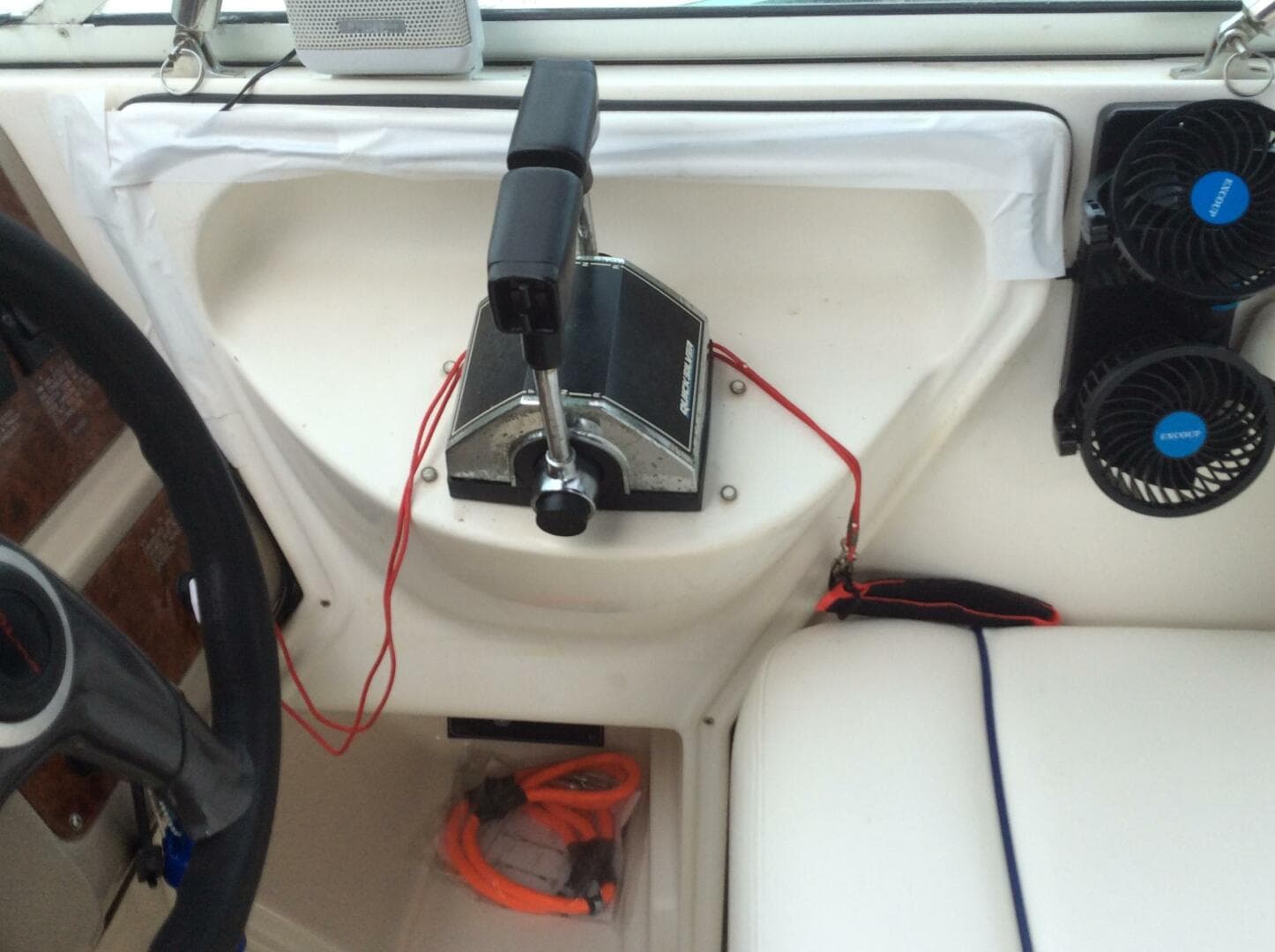 2000 Maxum — photo 12