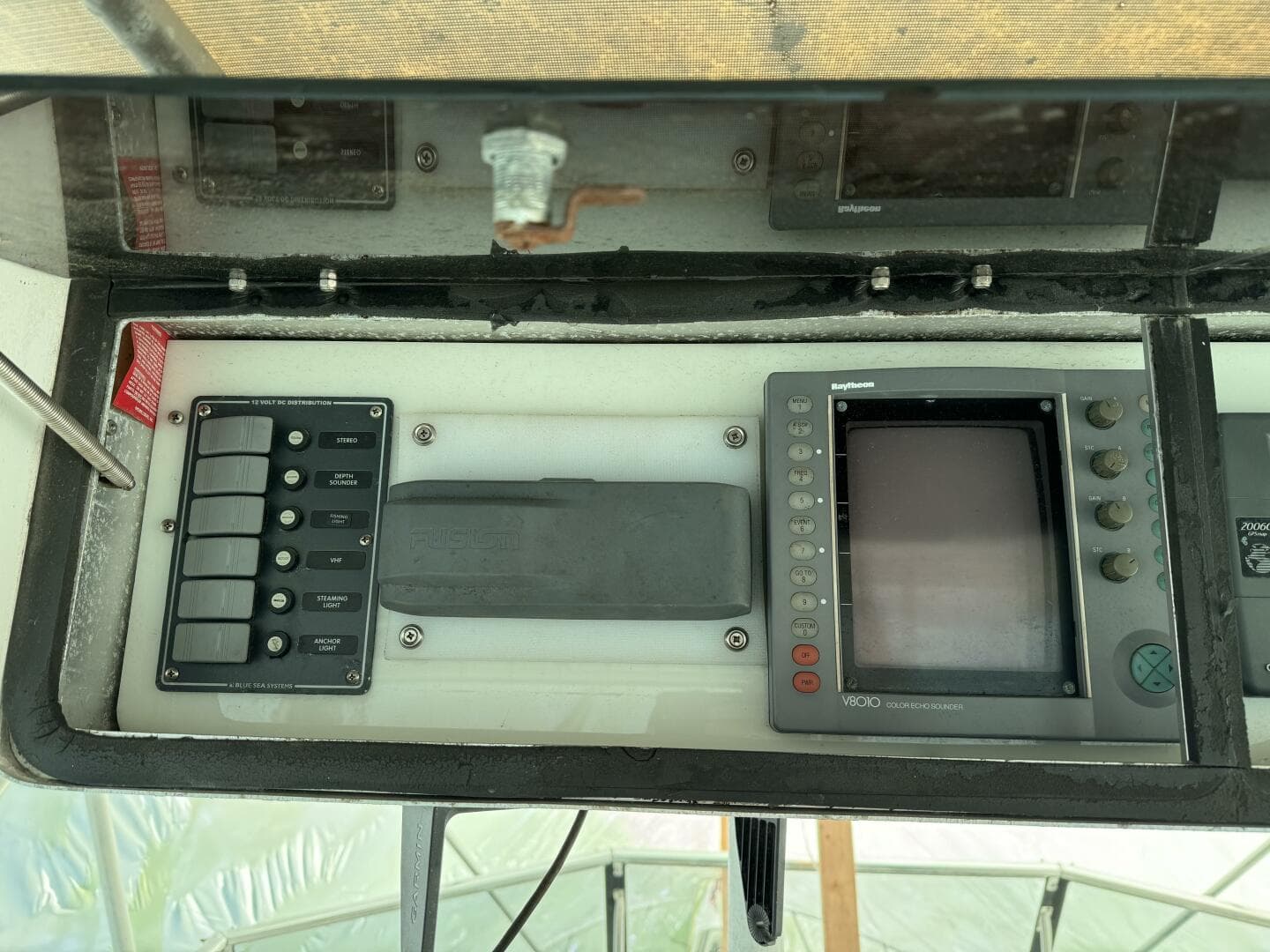 1980 Hatteras Convertible — photo 16