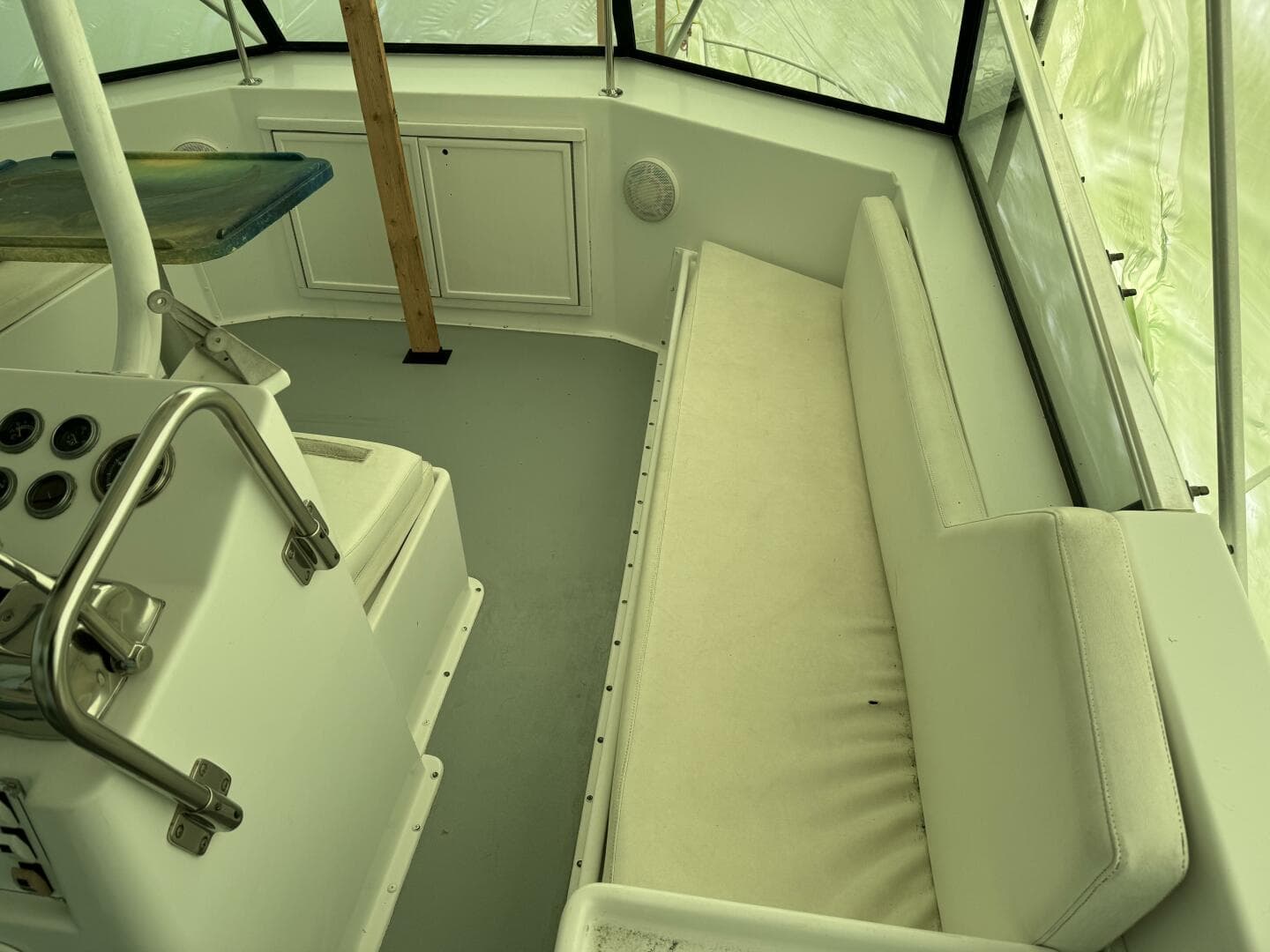 1980 Hatteras Convertible — photo 19