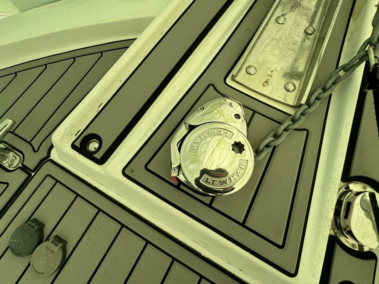 1980 Hatteras Convertible — photo 26