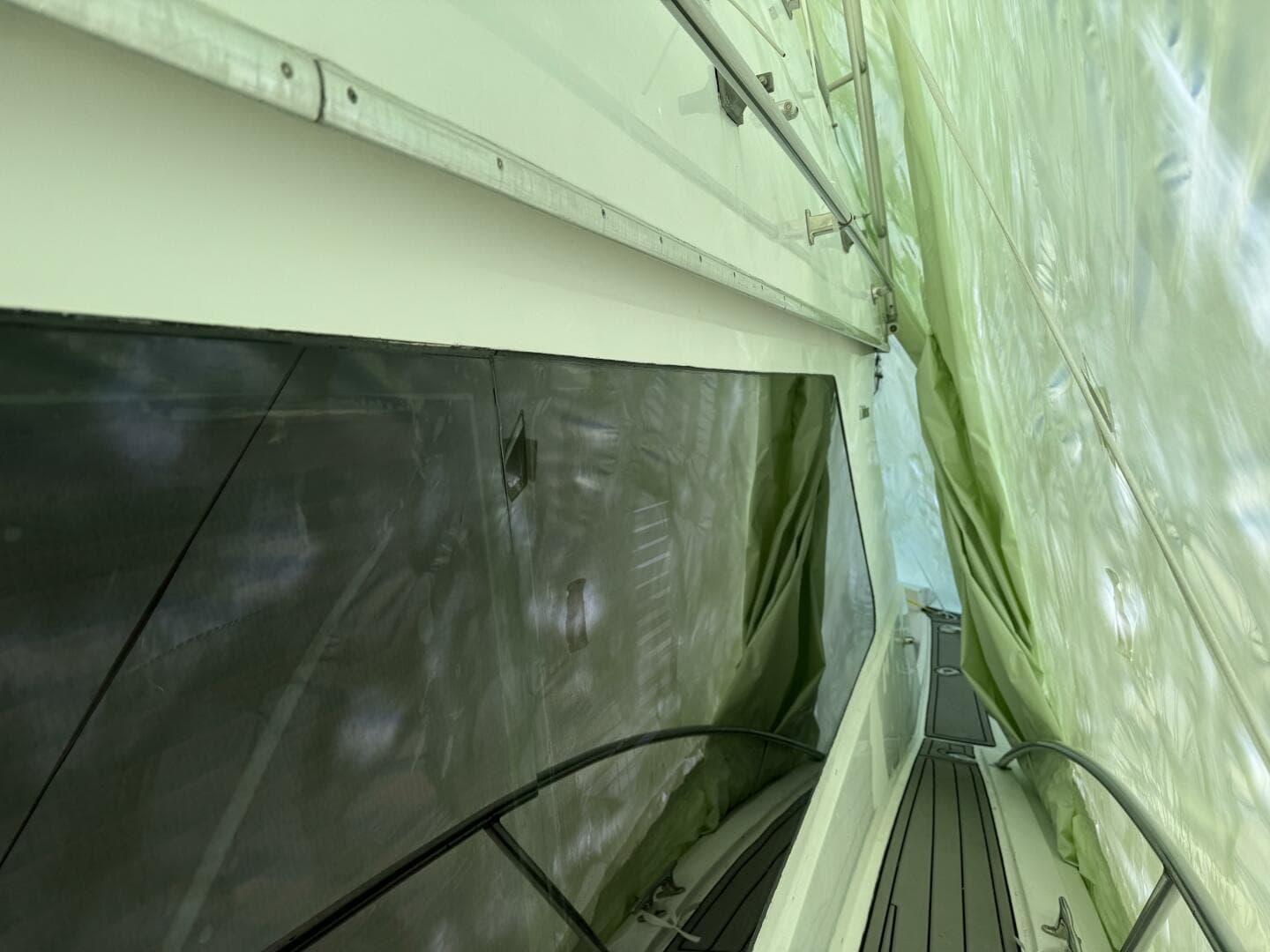 1980 Hatteras Convertible — photo 33