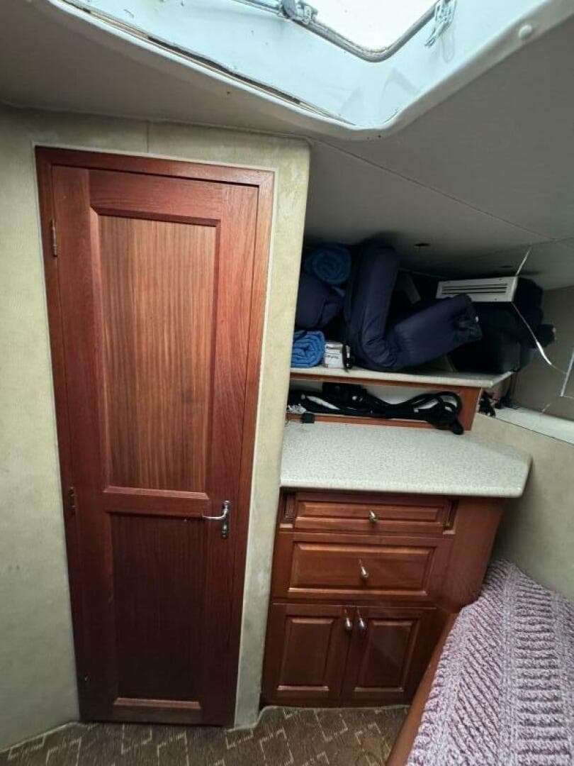 1980 Hatteras Convertible — photo 71