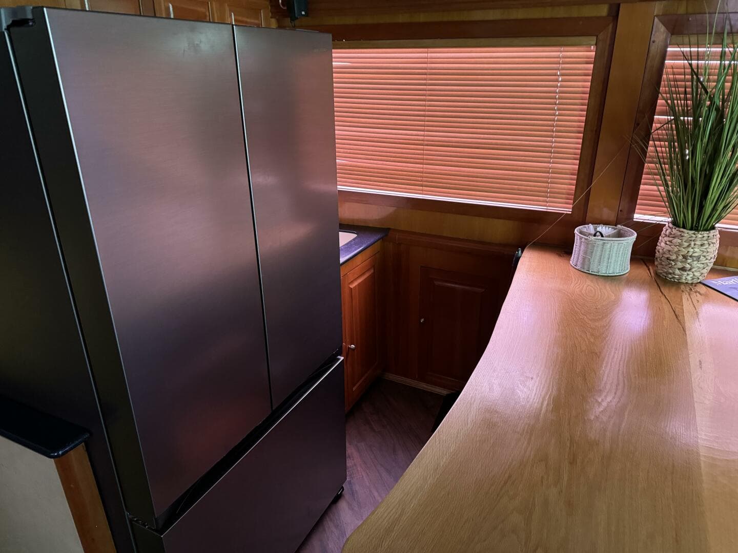 1980 Hatteras Convertible — photo 47