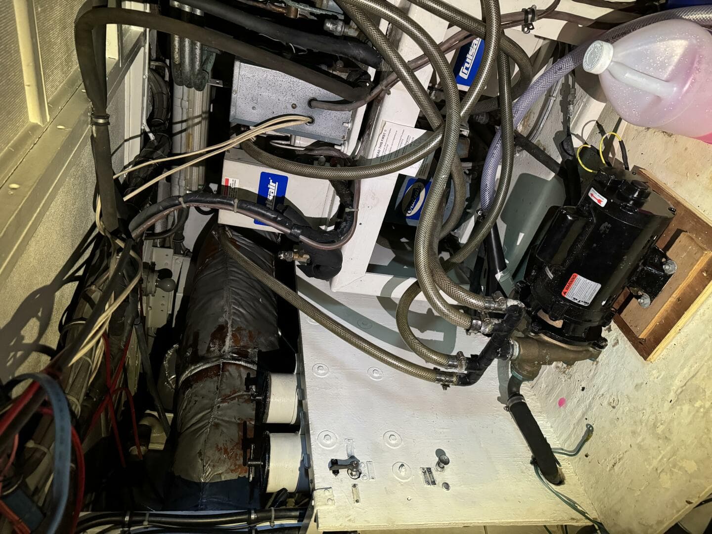 1980 Hatteras Convertible — photo 77