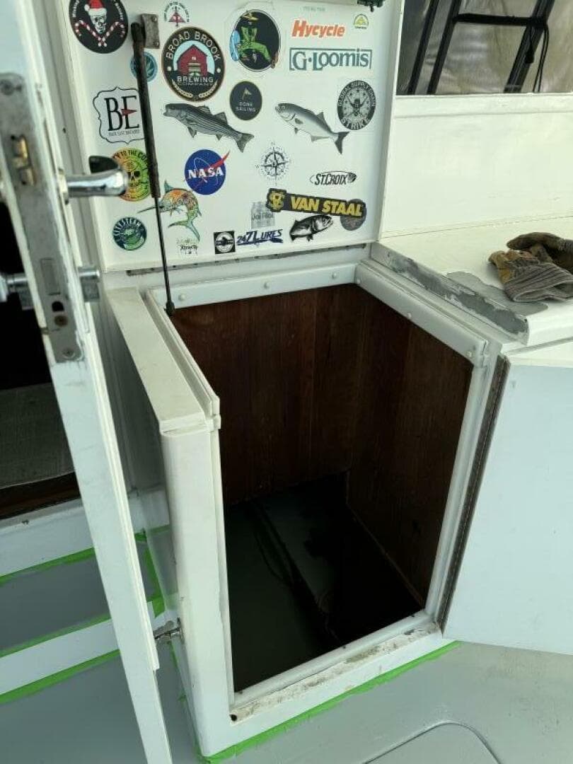 1980 Hatteras Convertible — photo 74