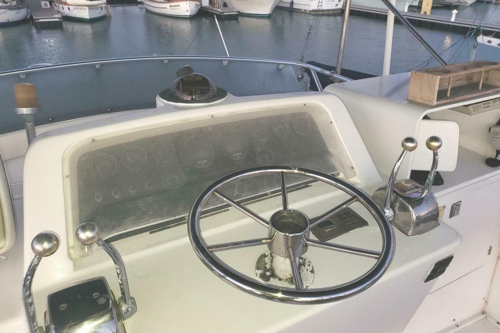 1988 Bertram 37 Convertible — photo 19