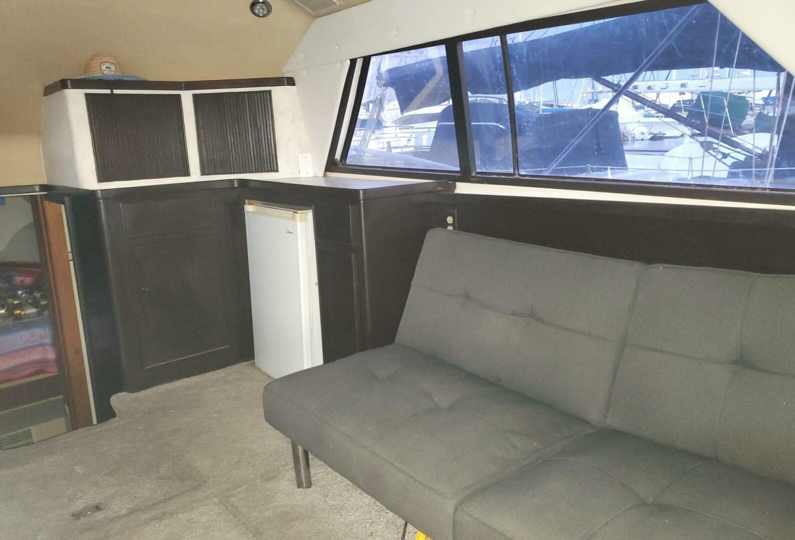 1988 Bertram 37 Convertible — photo 11