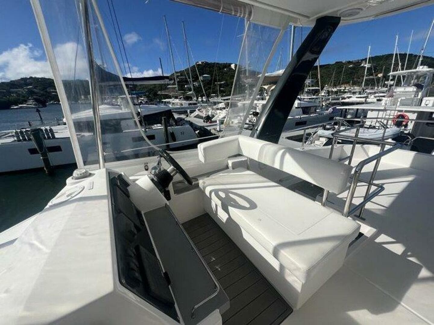 2020 Leopard 43 Pc — photo 32