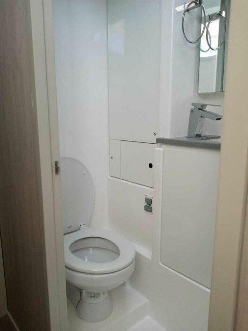 2020 Leopard 43 Pc — photo 8