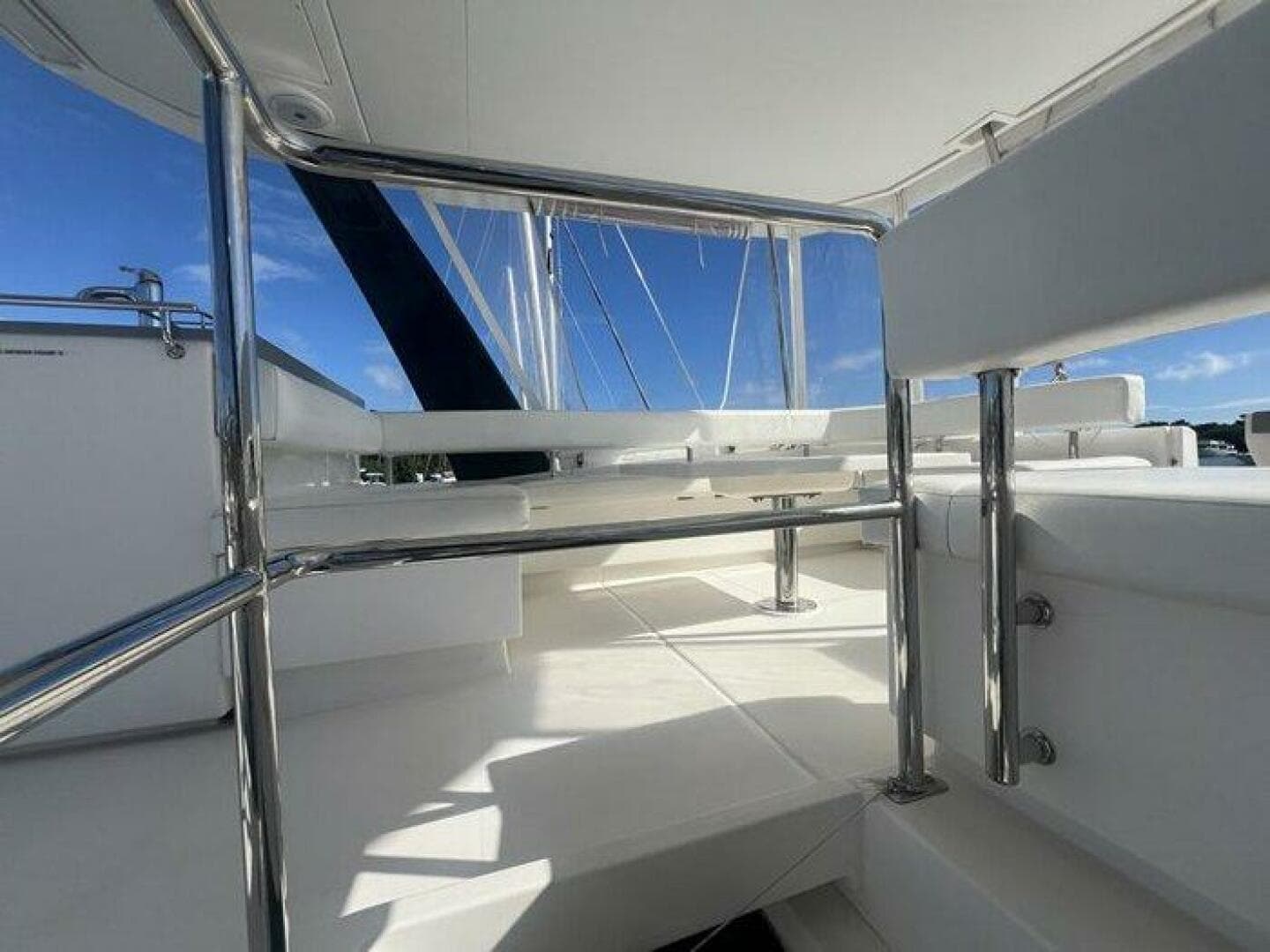 2020 Leopard 43 Pc — photo 31