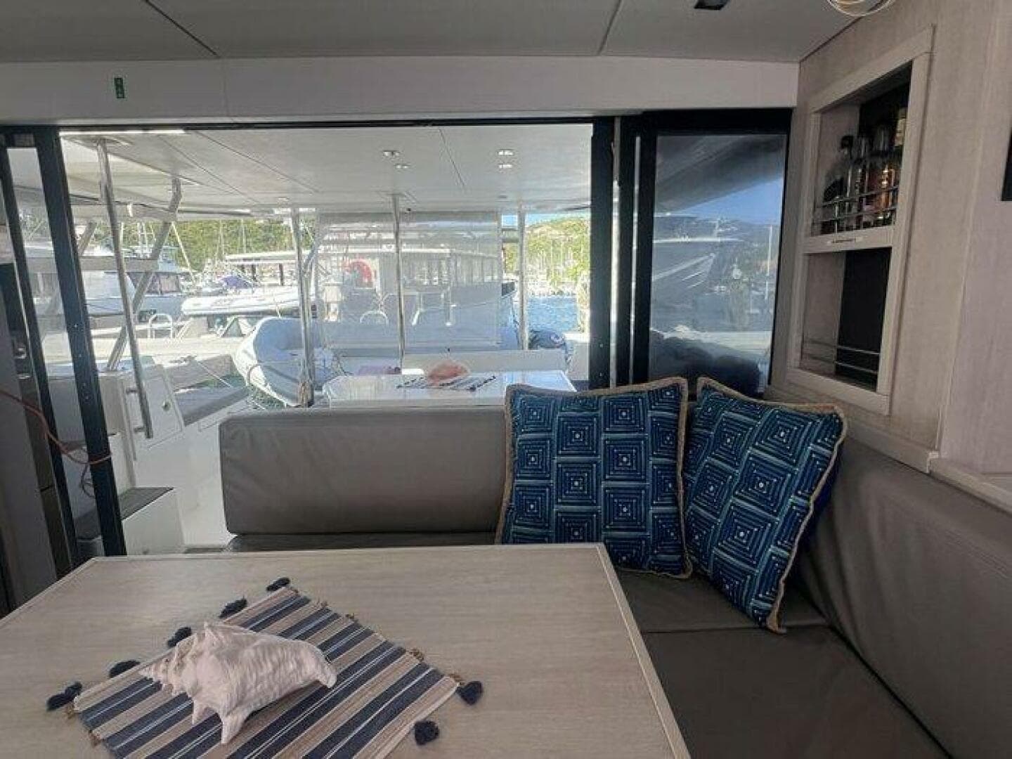 2020 Leopard 43 Pc — photo 25